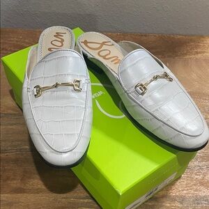 Sam Edelman Linnie Bit Mule Grey Croc-Embossed with Gold Accent